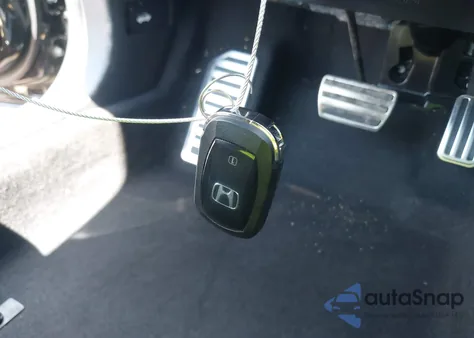 2025 Honda Accord Hybrid Sport-L z USA, uszkodzony, nr VIN 1HGCY2F72SA053464